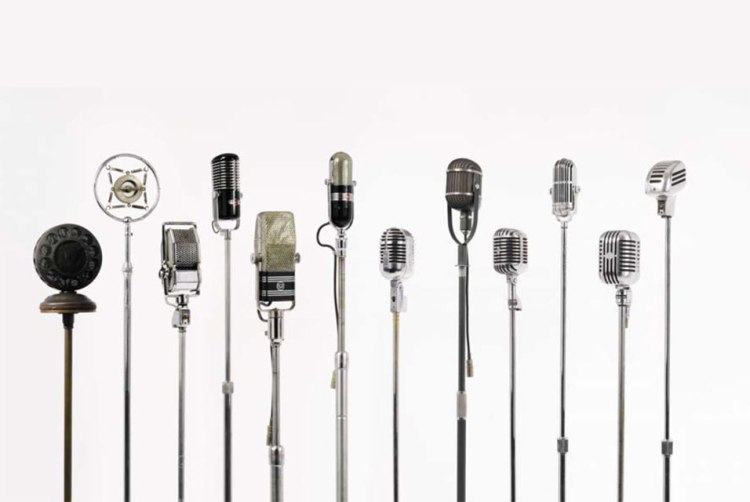 A-Collection-of-Twelve-American-Modernist-Microphones-ca.-1925-1946-est.-25000-35000[1]
