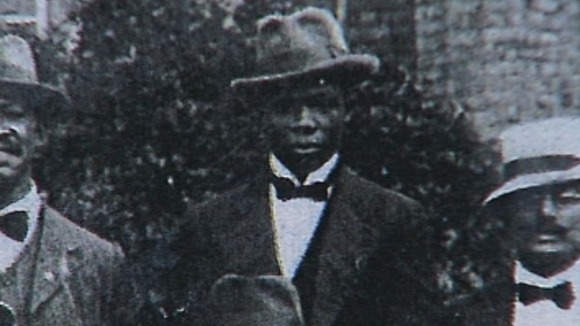 Frank Bates was a singer in the Southern Syncopated Orchestra which performed in London clubs after the First World War.