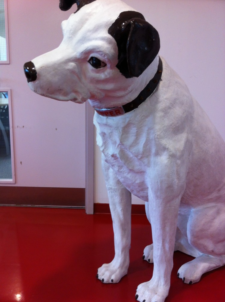 Nipper Courtesy of  EMI Group Archive Trust