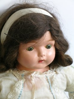  Talking Doll - Mae Starr by Universal Talking Toys Company U.S.A - 1930 Part of the EMI Group Archiev Trust Collection